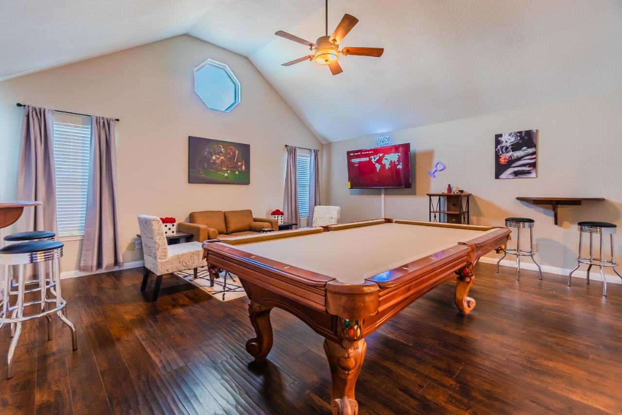 * *Astounding House **Perfect For Family And Friends , Pool , Hot Tub, & Game Room Allen Exteriör bild