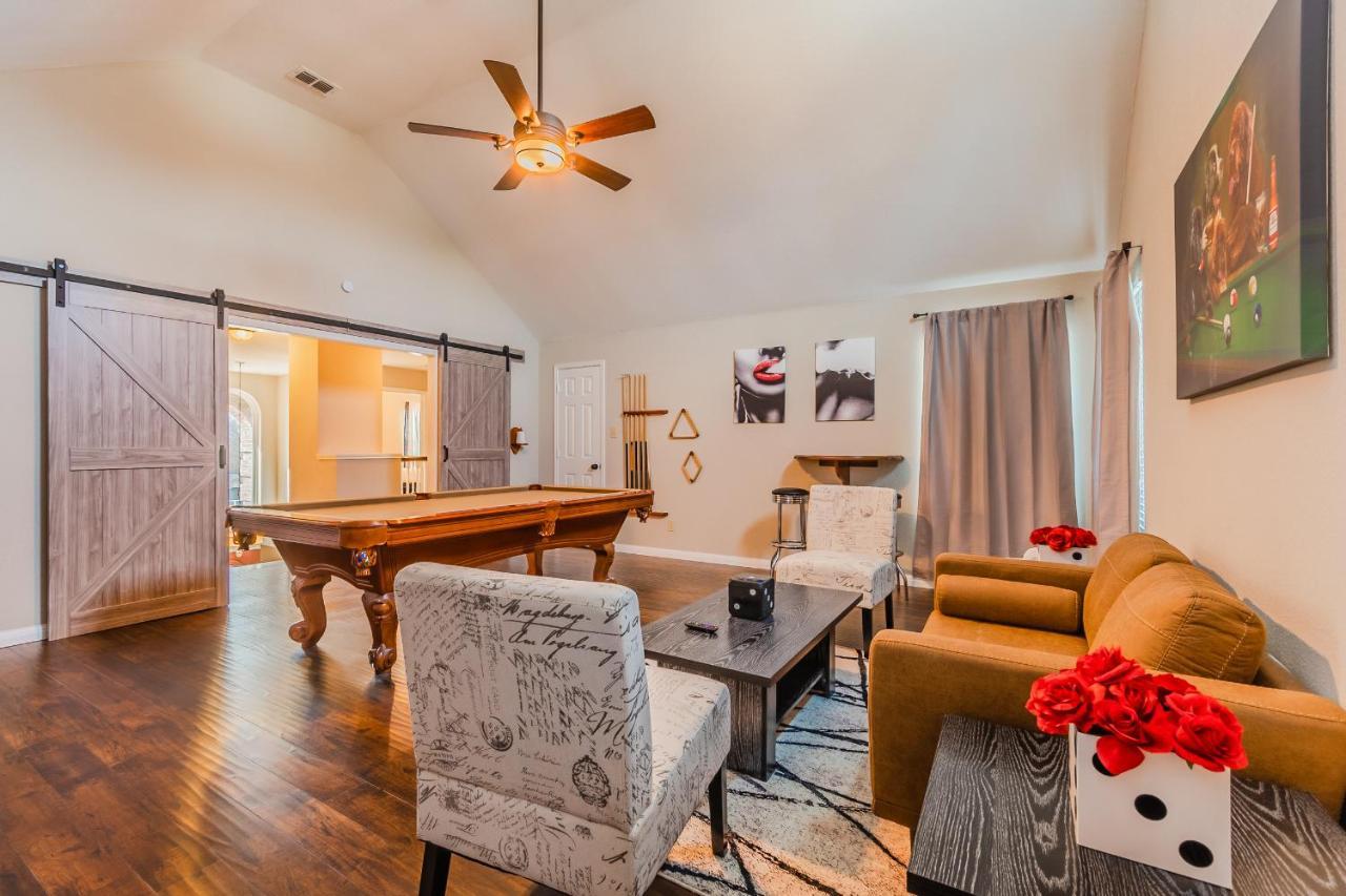 * *Astounding House **Perfect For Family And Friends , Pool , Hot Tub, & Game Room Allen Exteriör bild